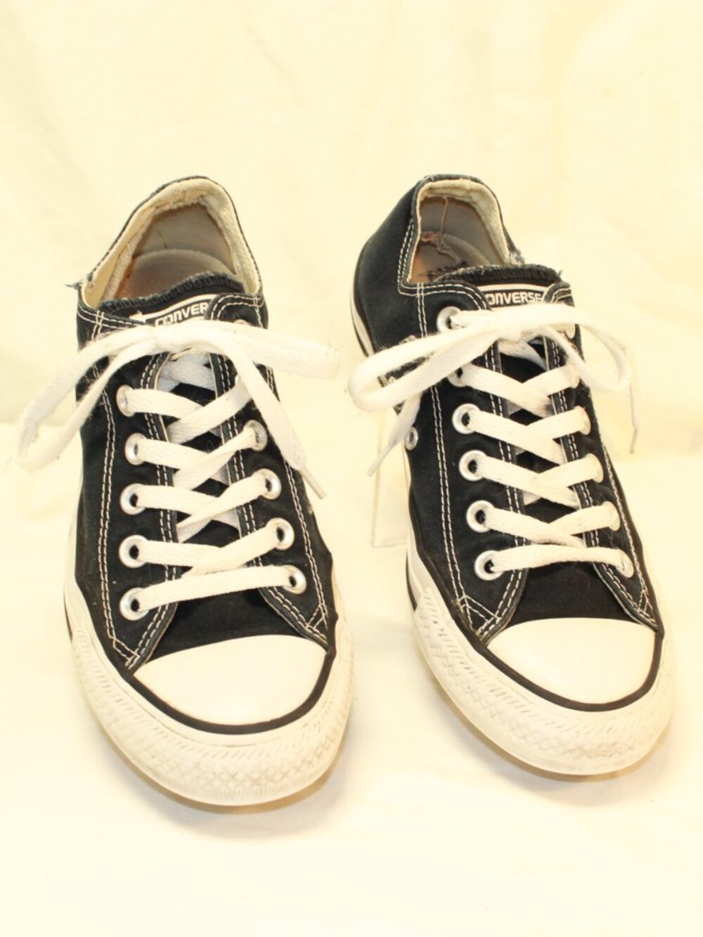 Converse Chuck Taylor All Star Women 7.5 Black Low Top Sneakers - M9166